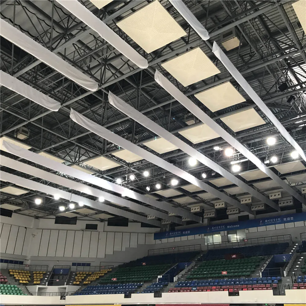 Loof air conditioning for sports center